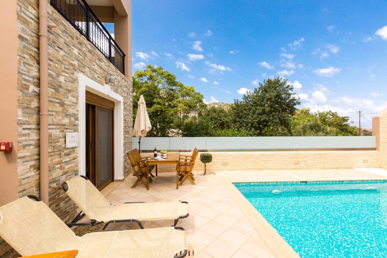 Pantheon Villas & Suites Vlikhádha Exterior photo
